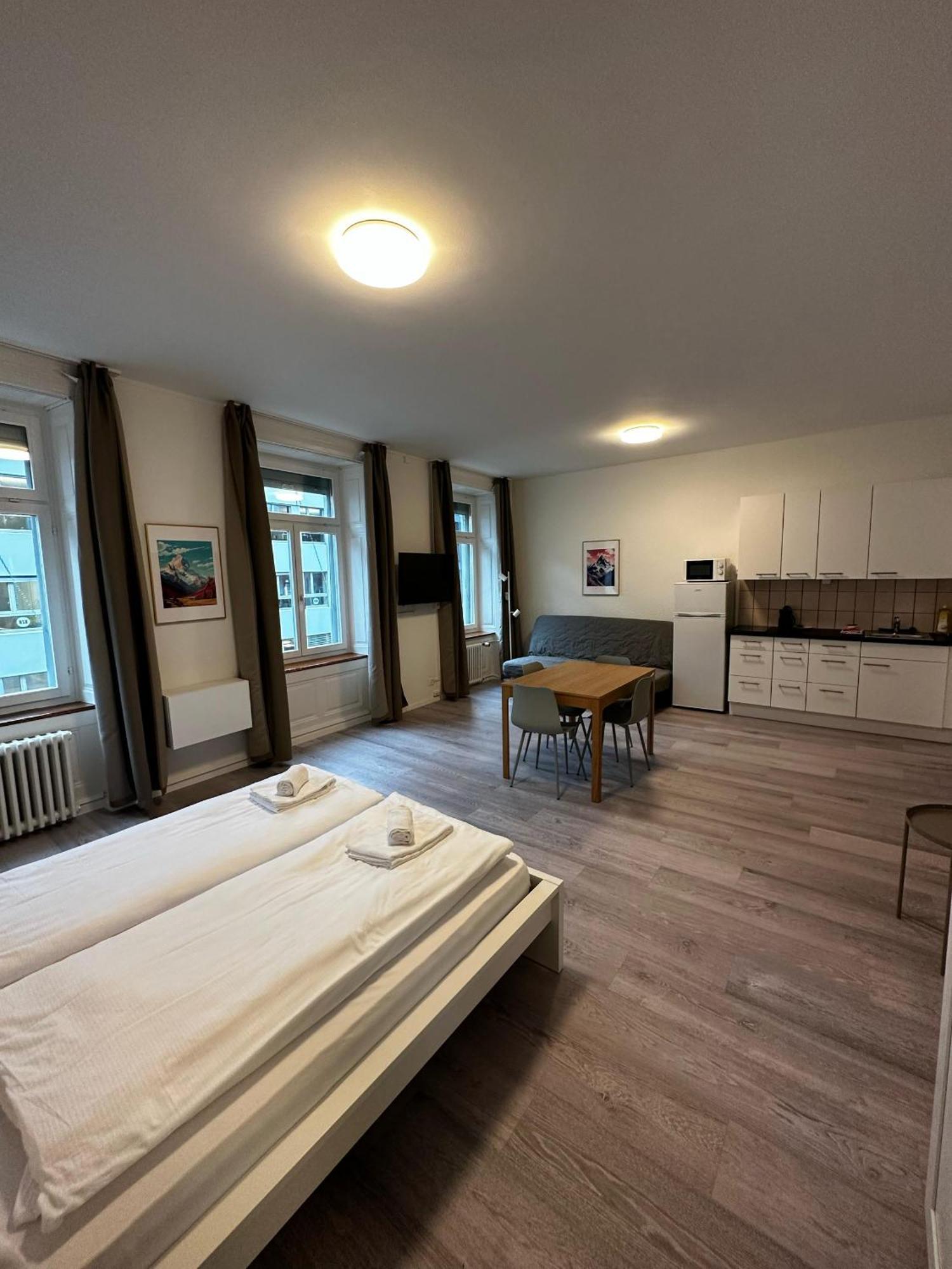 Hitrental Seefeld - Kreuzstrasse Apartments Zürich Exteriör bild